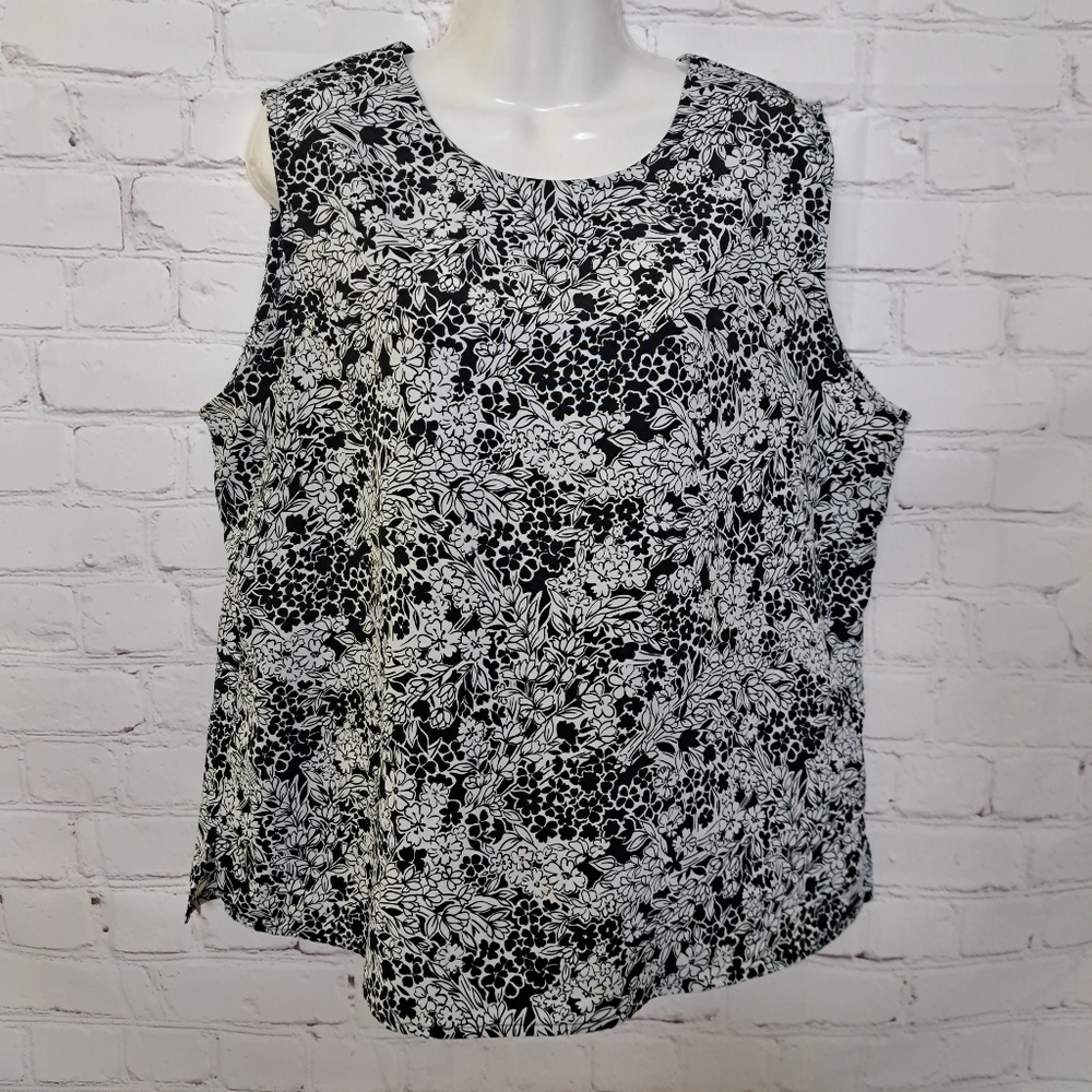 Notations Floral Print Sleeveless Top Size Large